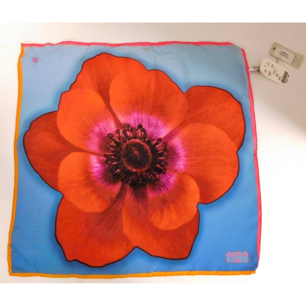 Penrose Barolo Pochette Silk Pocket Square Red Poppy Design 16 x 16 inches NWT